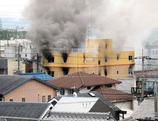 日本京都動畫工作室發生爆炸建築內有10人或已死亡